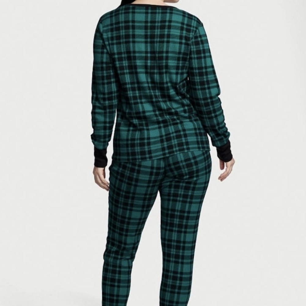 VICTORIA'S SECRET Thermal Long Pajama Set Green Buffalo Check NWT Sz Small - Picture 3 of 12